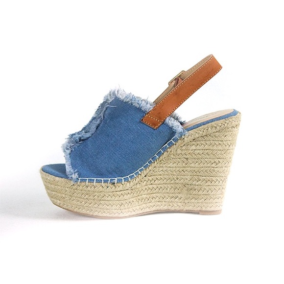 Penny Loves Kenny Notch - Picture 6 of 6